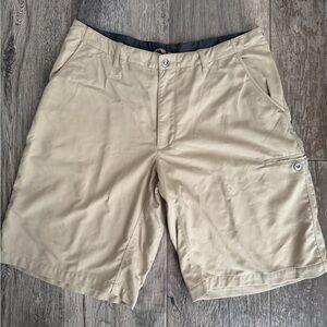 Men's Patagonia KhakiTan Casual Hiking Cargo Shorts 12” Inseam